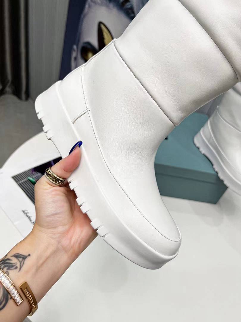 Pra new arrival women white boots 006