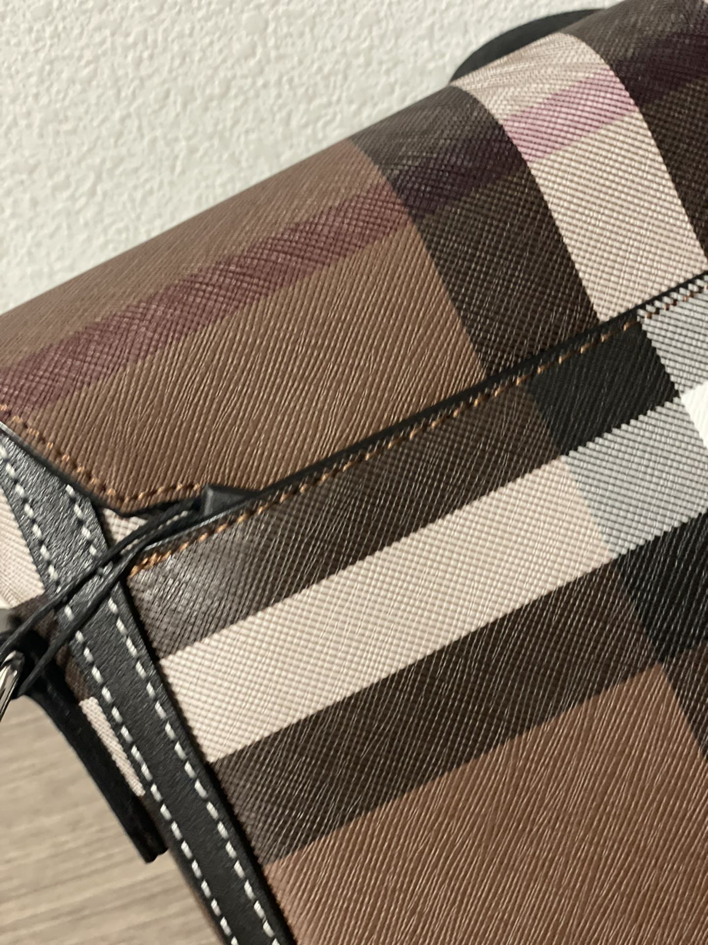 BURBERRY MESSENGER BIRCH CHECK BROWN BAG