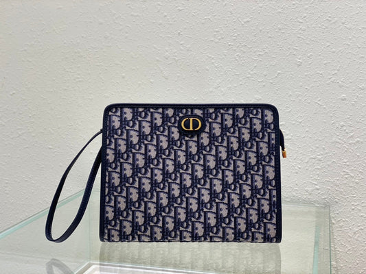 Dior Montaigne pouch Bag 26×19.5×7cm