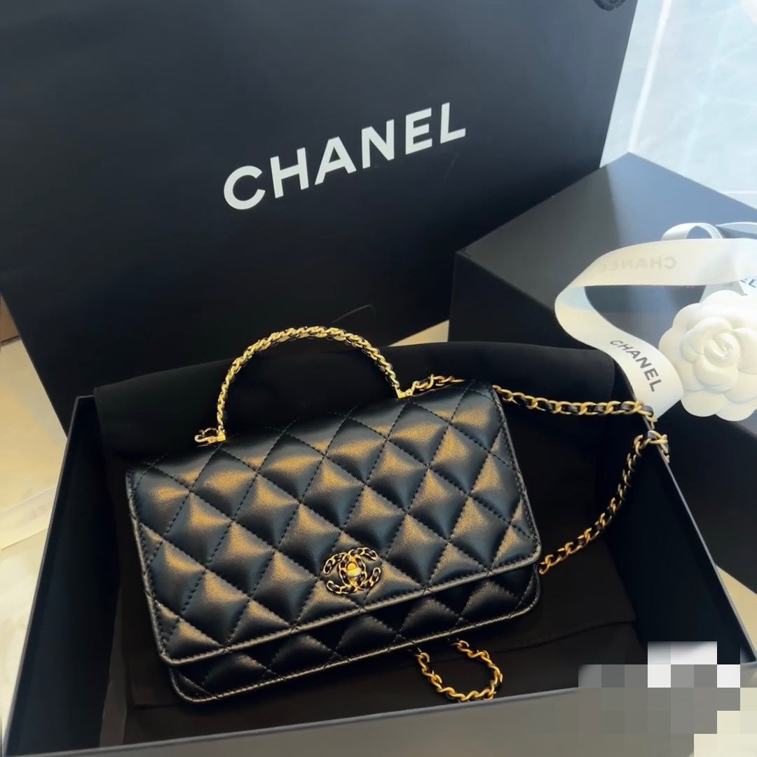 Chanel WOC Bag 19cm