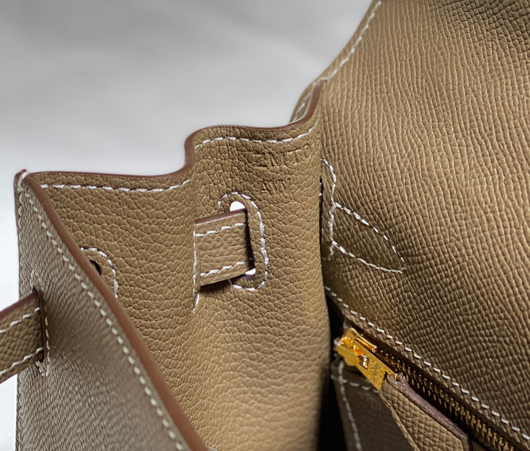 Hermès Epsom Kelly 25cm Hangbag