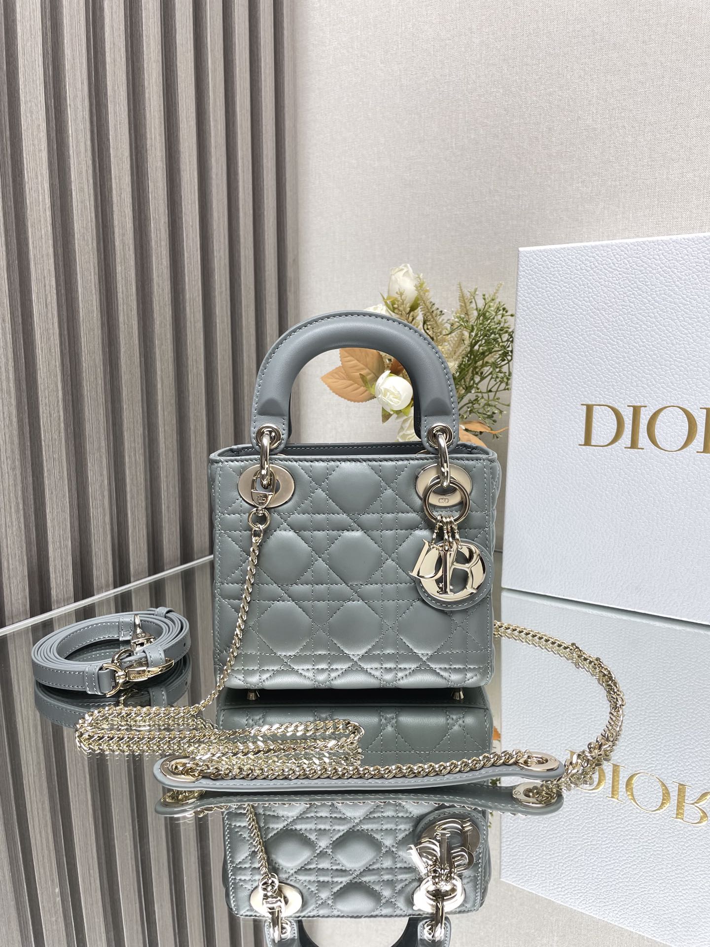 Miss Dior Lady Medium Grey HandBag M6010, 17*15*7cm