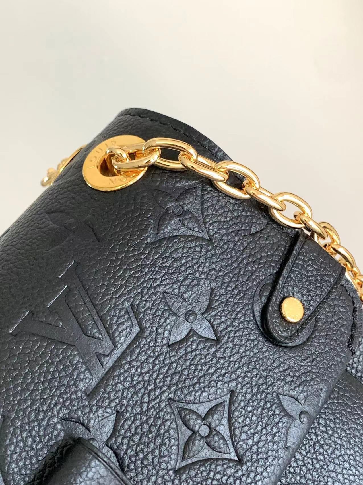 Louis Vuitton LV vavin bb M44550 Bag 21x15x8cm