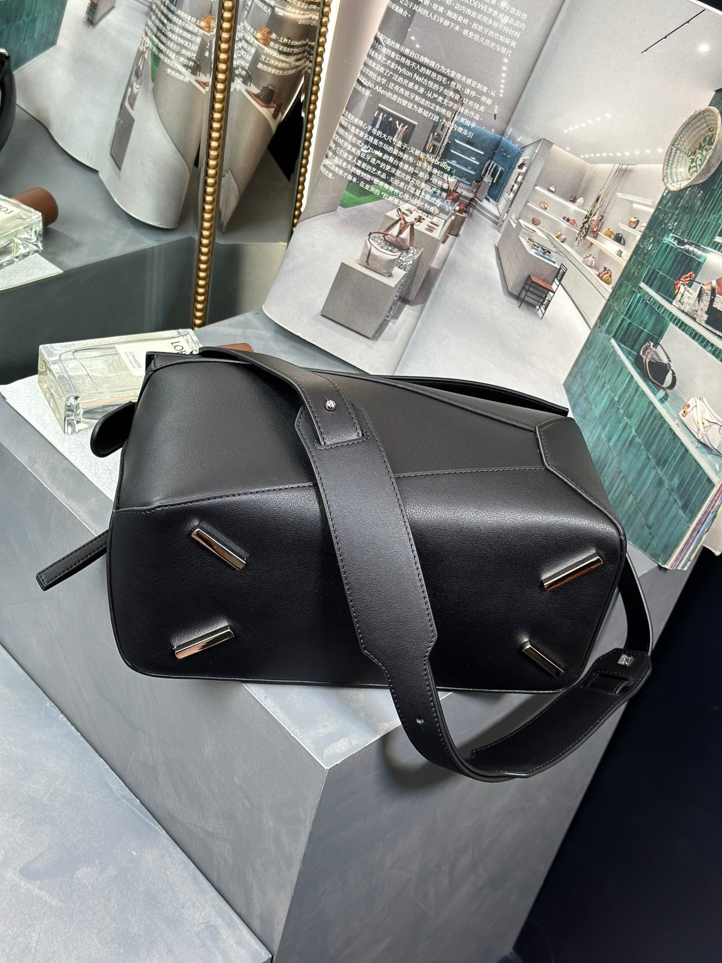 LOEWE Puzzle Edge Anagram Tote Bag, 29*19.5*14cm