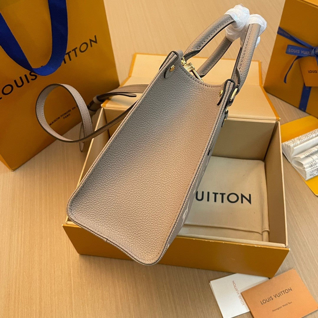 Louis Vuitton Sac Plat Giant Bicolor Monogram Handbag M45654, 25*19*11.5 CM