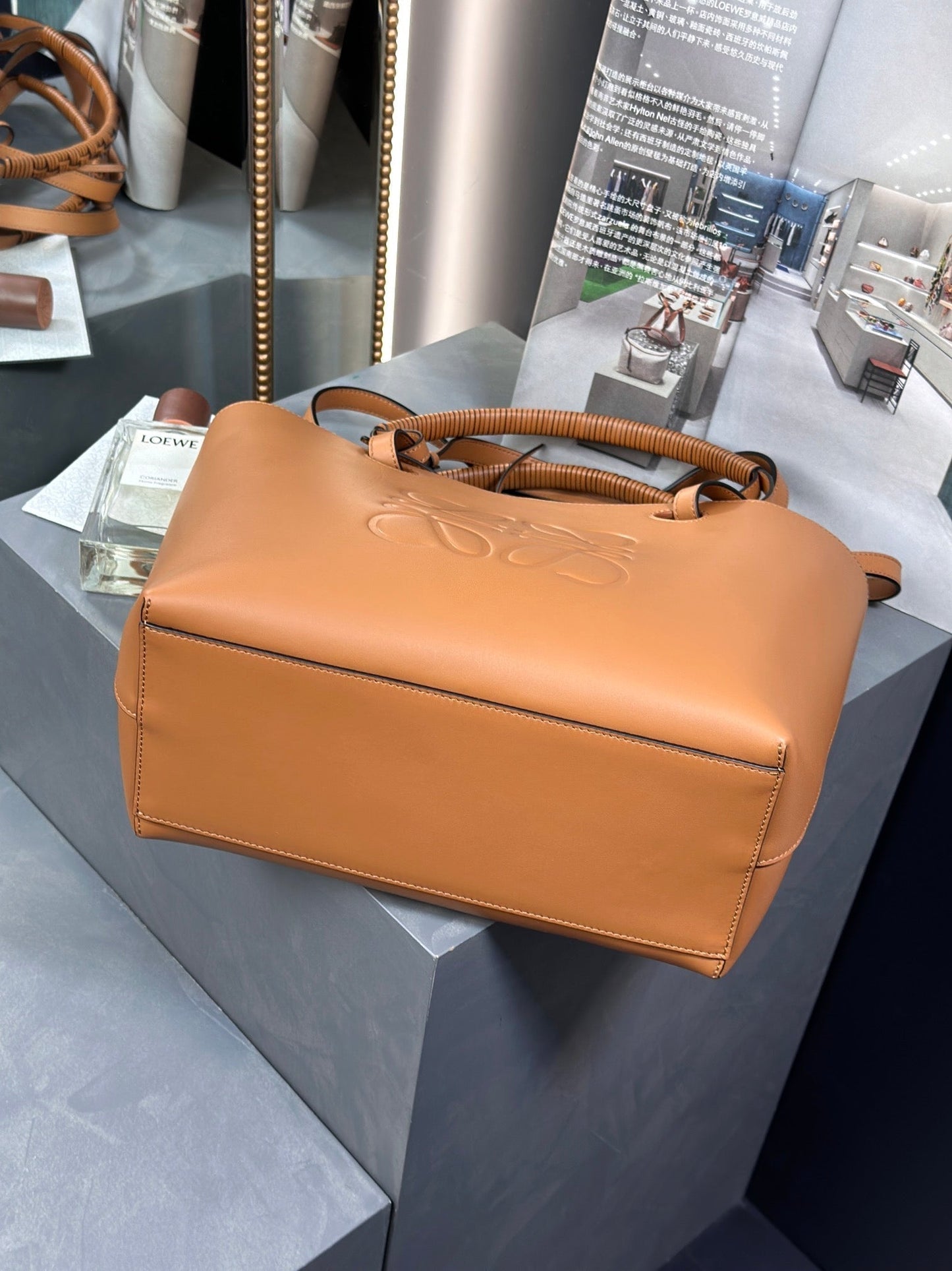 LOEWE Anagram Tote Bag, 29*14*25 CM