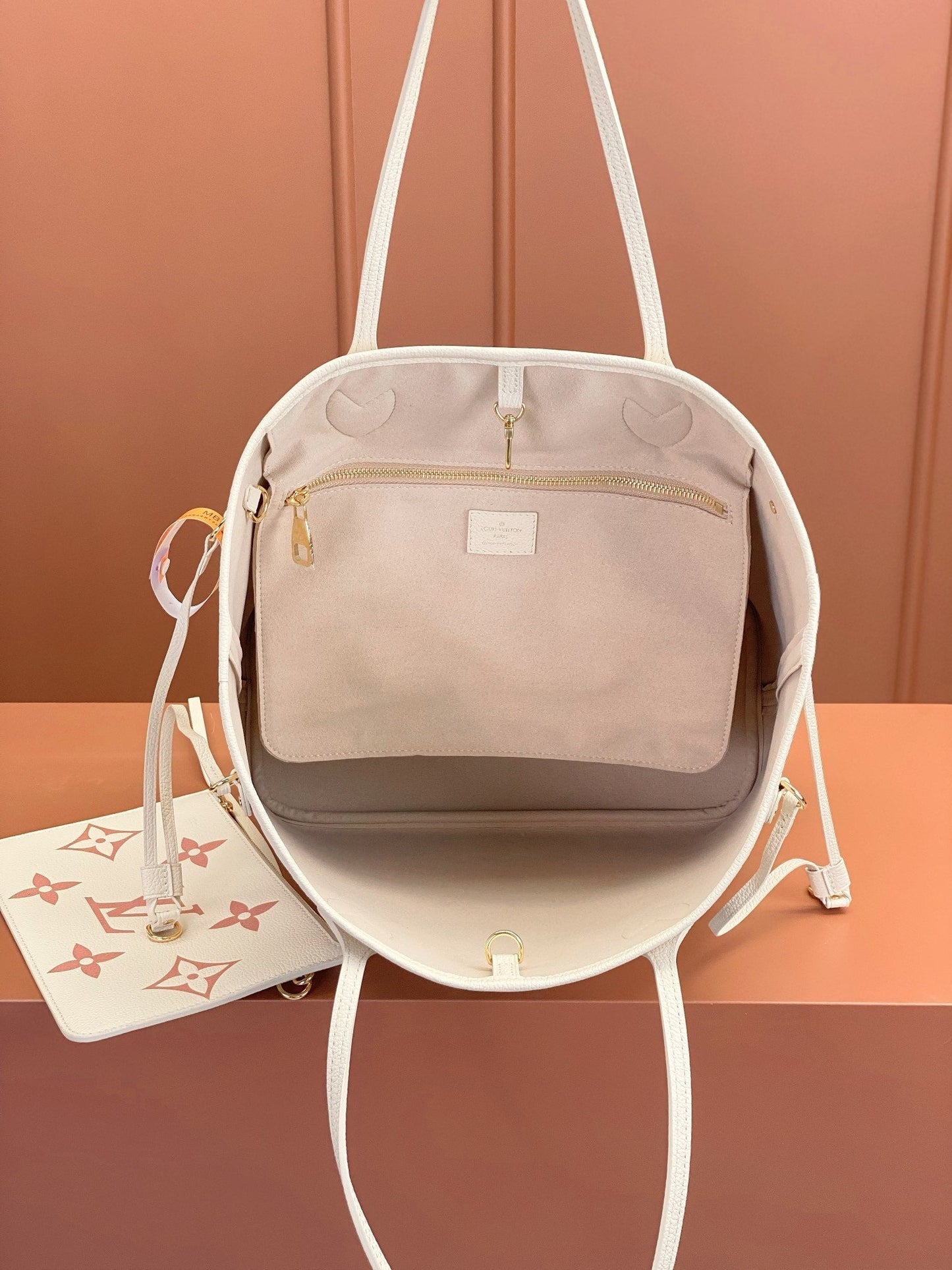 Louis Vuitton LV M21579 Neverfull MM Bag 31x28x14cm White