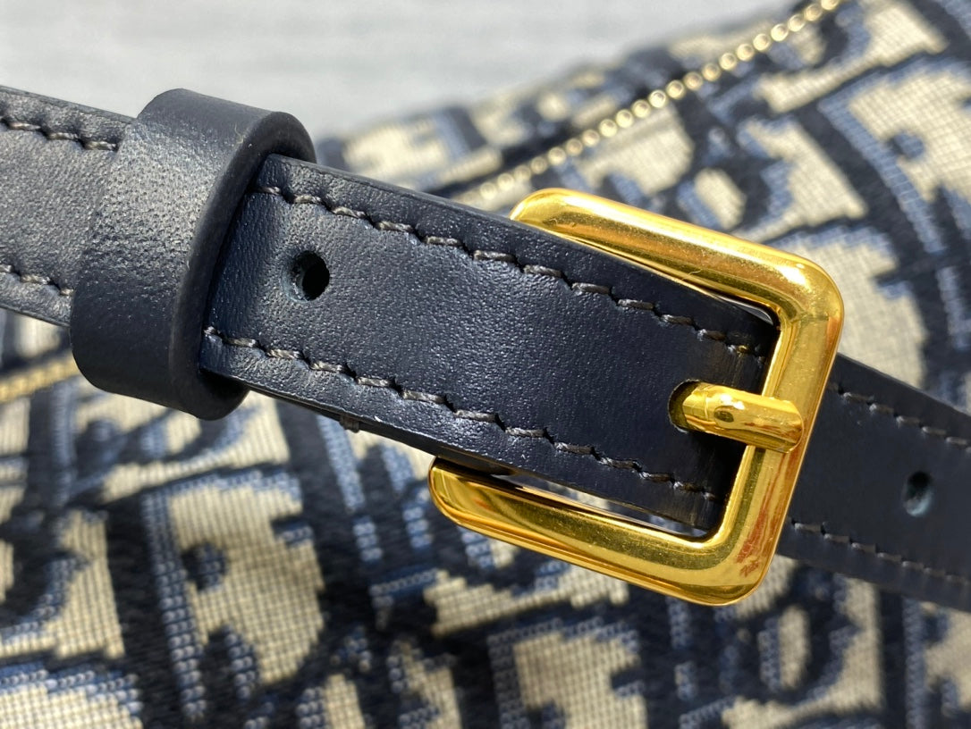 Dior Hobo star Bag with Chain 28.5×10×14.5cm