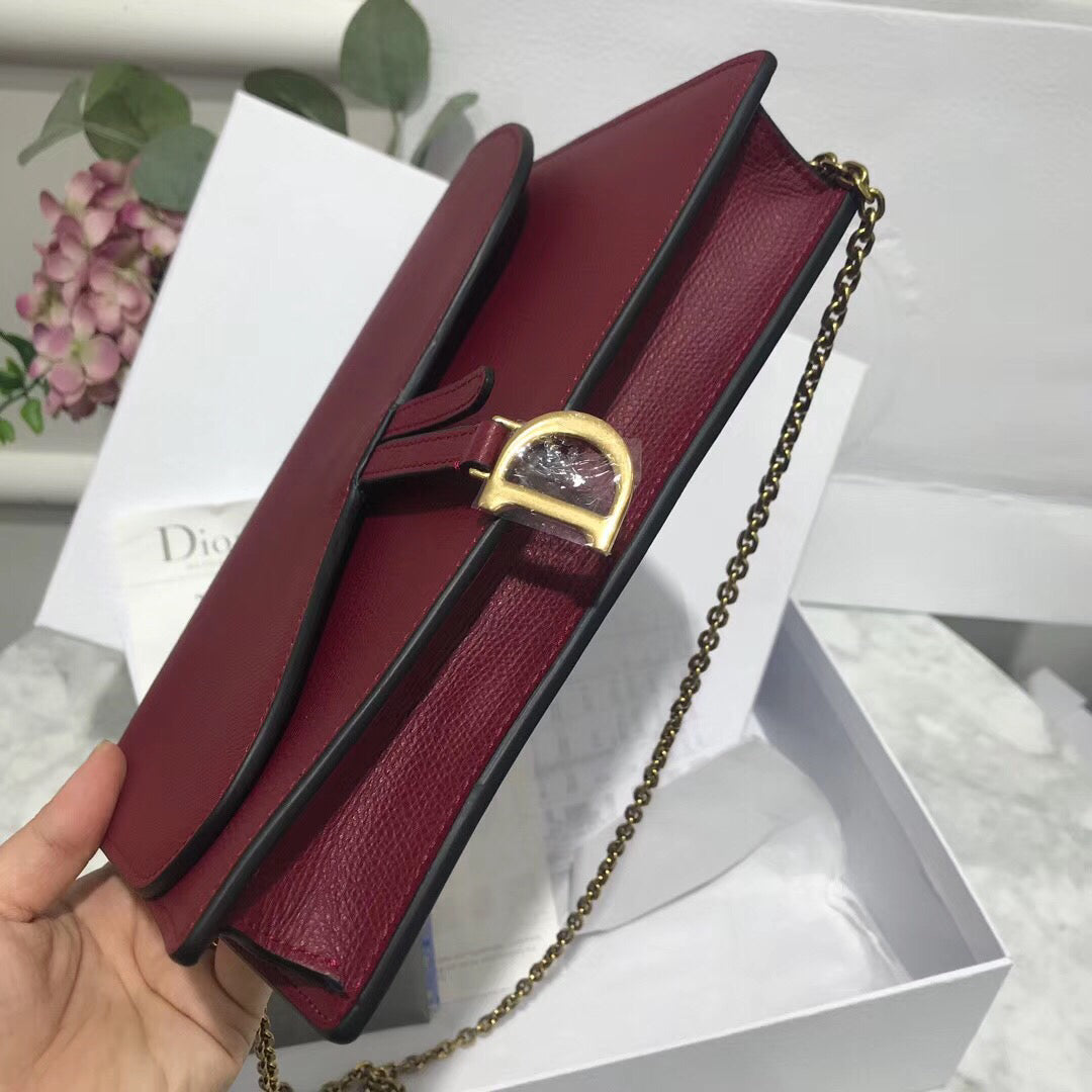 D Bordeaux Calskin Saddle Chain Clutch