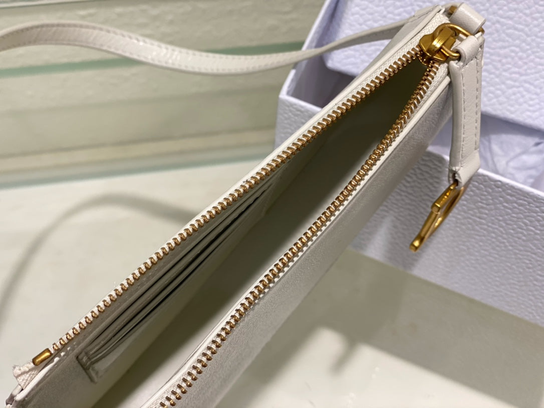 Christian Dior SADDLE SHOULDER POUCH BAG WHITE 20x15x4cm