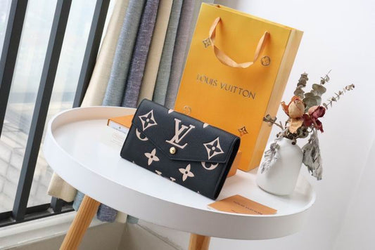 L Wallet 19.5X10.5X2.5cm 09