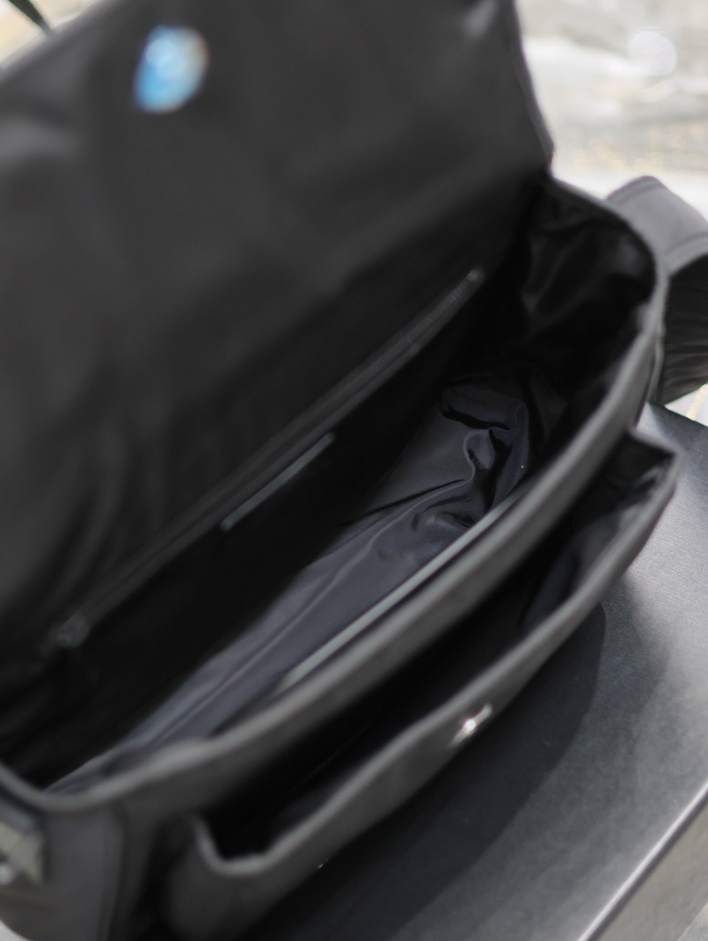 Saint Laurent Niki Camera Shoulder Bag 28×20×8.5cm