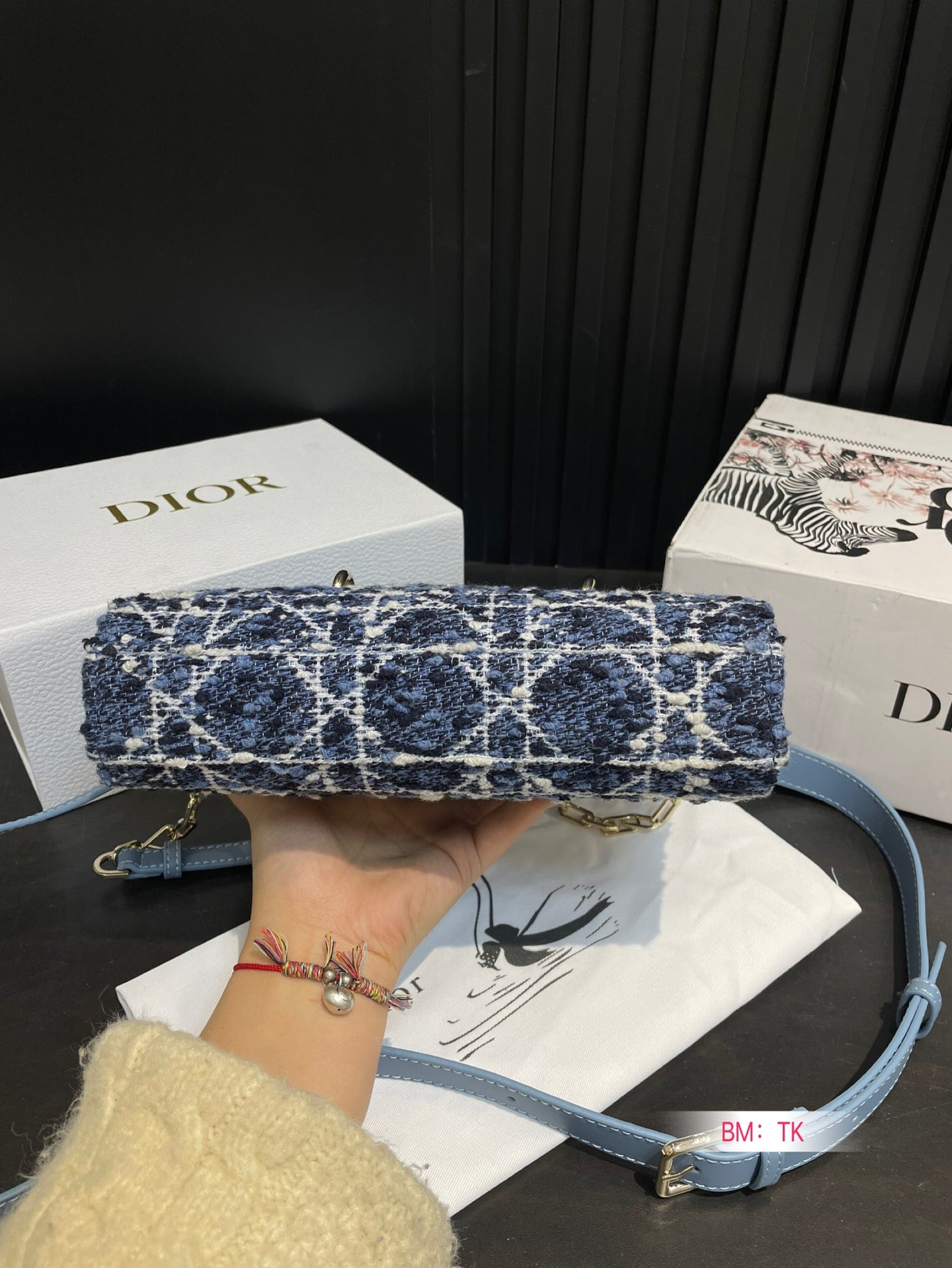 Lady D-joy new arrival bag size: 22*5*12cm