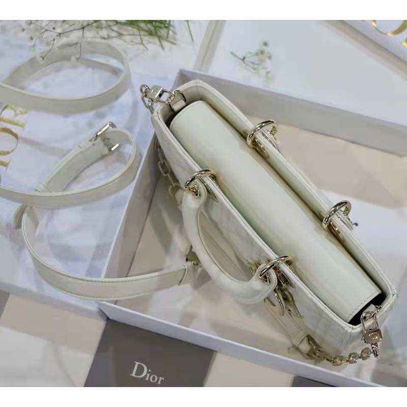 CD Women CD Lady D-Joy Bag Latte Cannage Lambskin