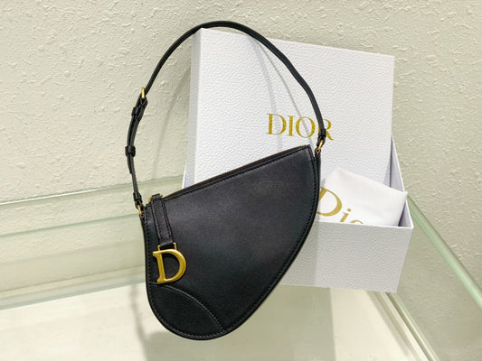 Christian Dior SADDLE SHOULDER POUCH BAG BLACK 20x15x4cm