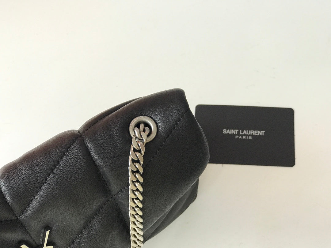 YSL Loulou Puffer Shoulder Bag, 23x15.5x5.8cm