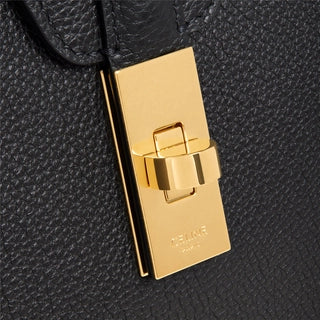 MEDIUM SOFT 16 BAG IN SUPPLE GRAINED CALFSKIN BLACK