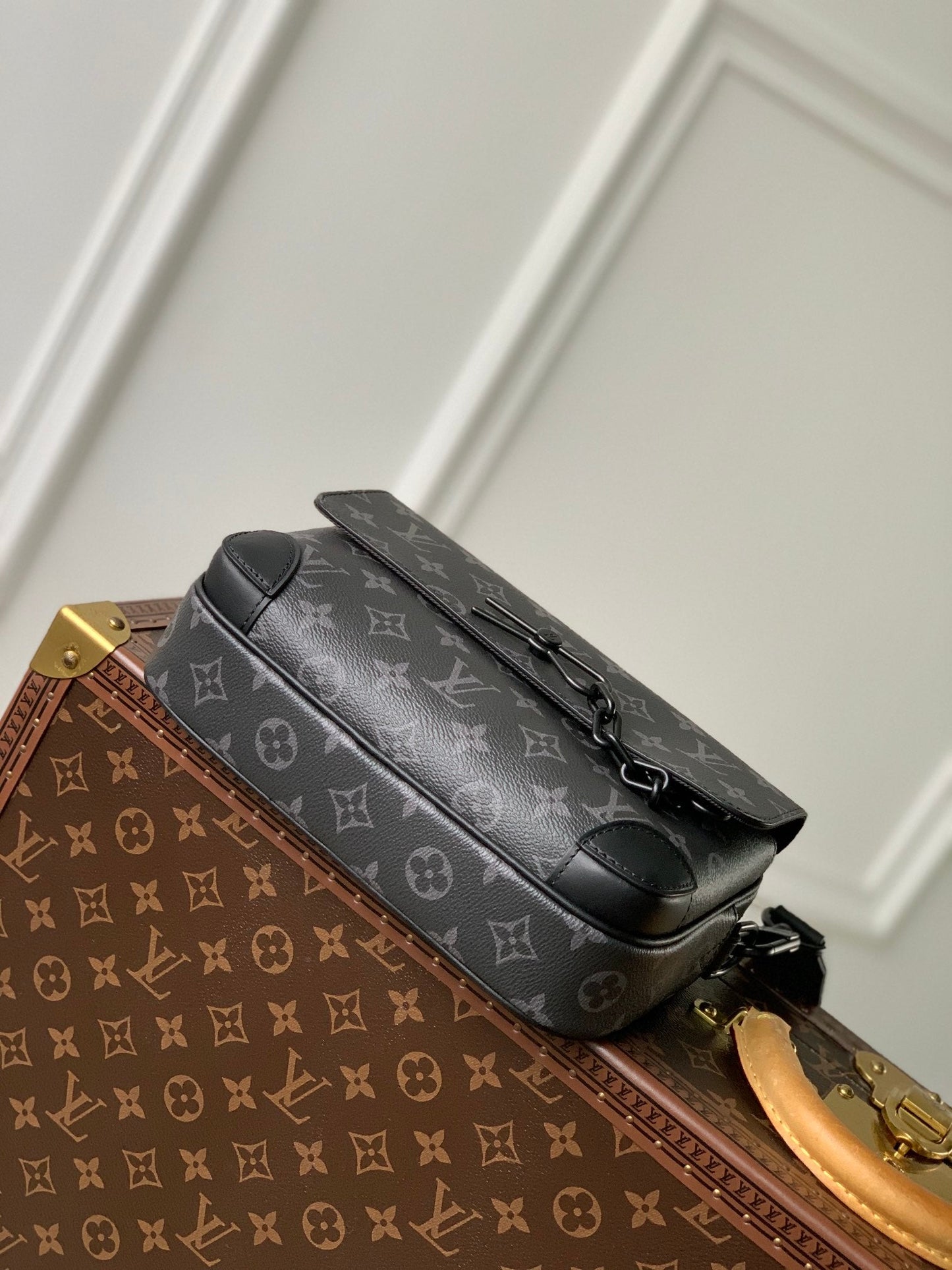 Louis Vuitton M46795 Steamer Bag 24x17x5cm Black