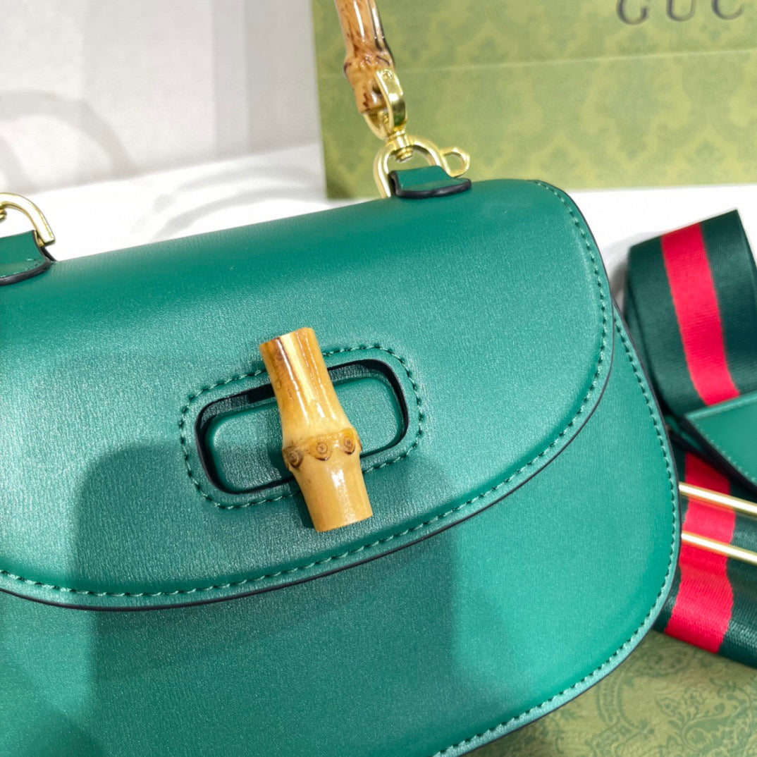 GC387   8.3x5.9x2.8inch