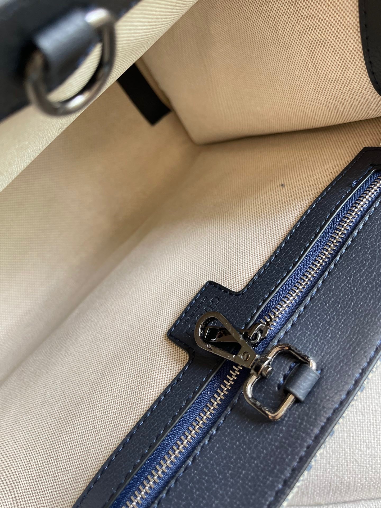 GC460 Mini/Small Tote Bag with InterlockingGG