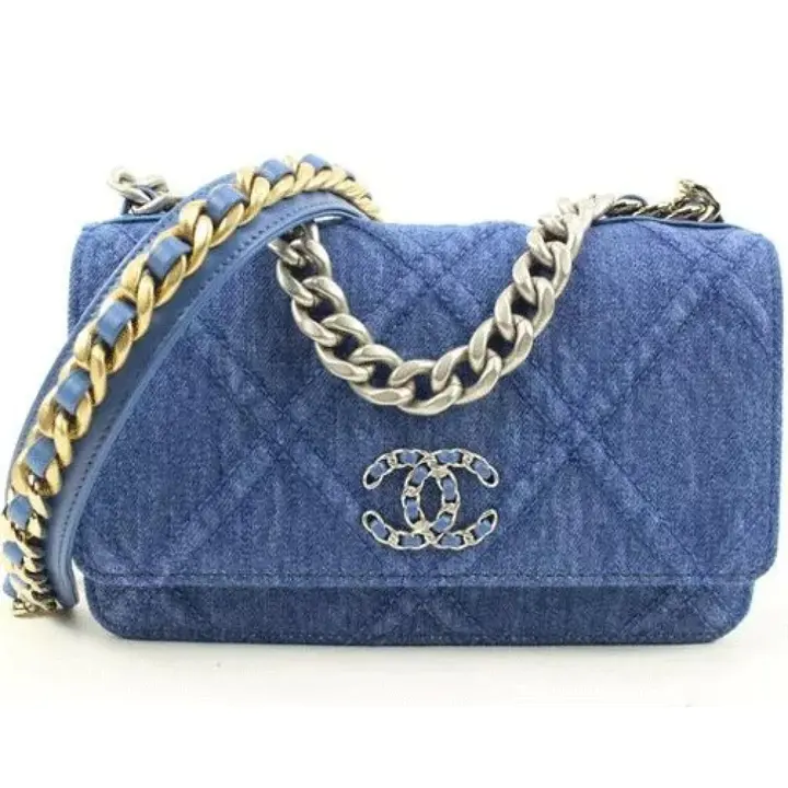 CC Wallet on Chain 22p Silver Gold Quilted 19 Flap Woc S126c49 Blue Denim Cross Body Bag