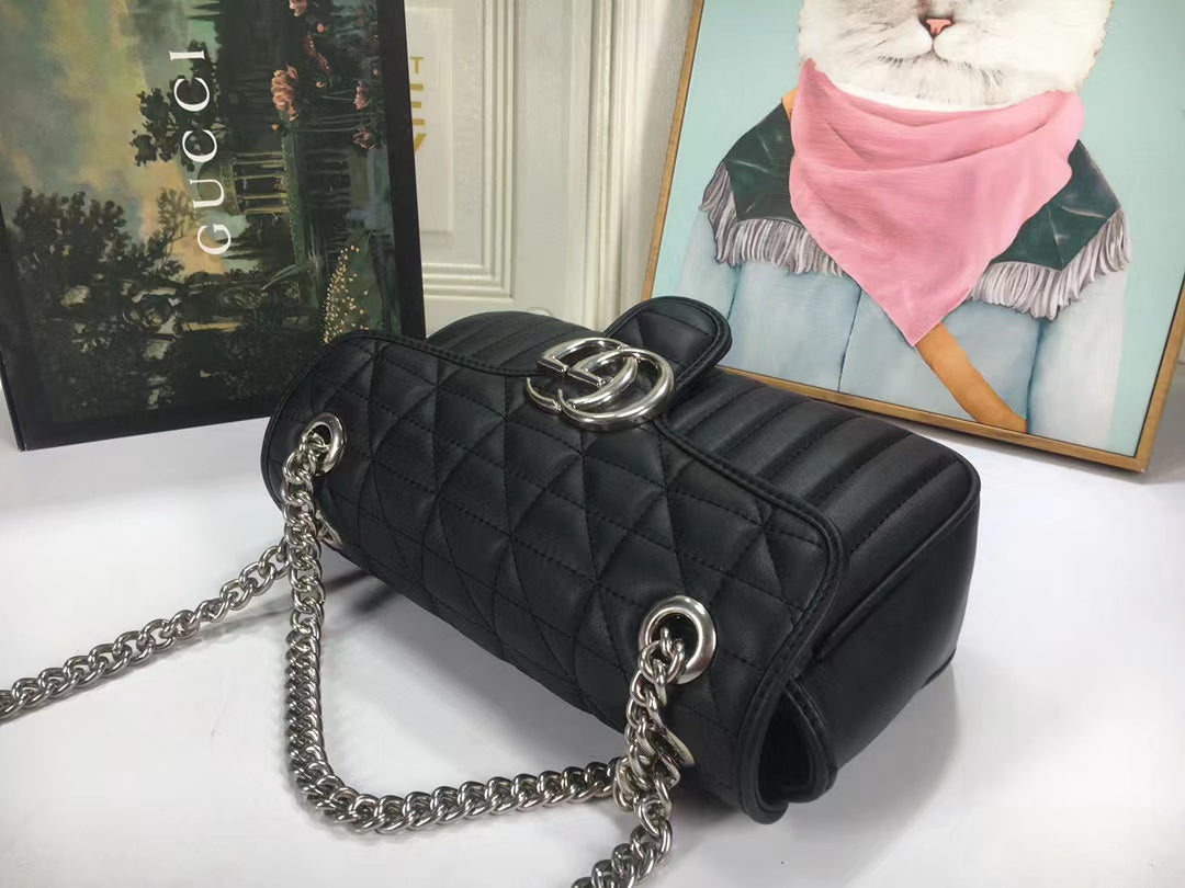 GC350  S: 8.7x5.1x2.4inch   M: 10.2x5.9x2.8inch