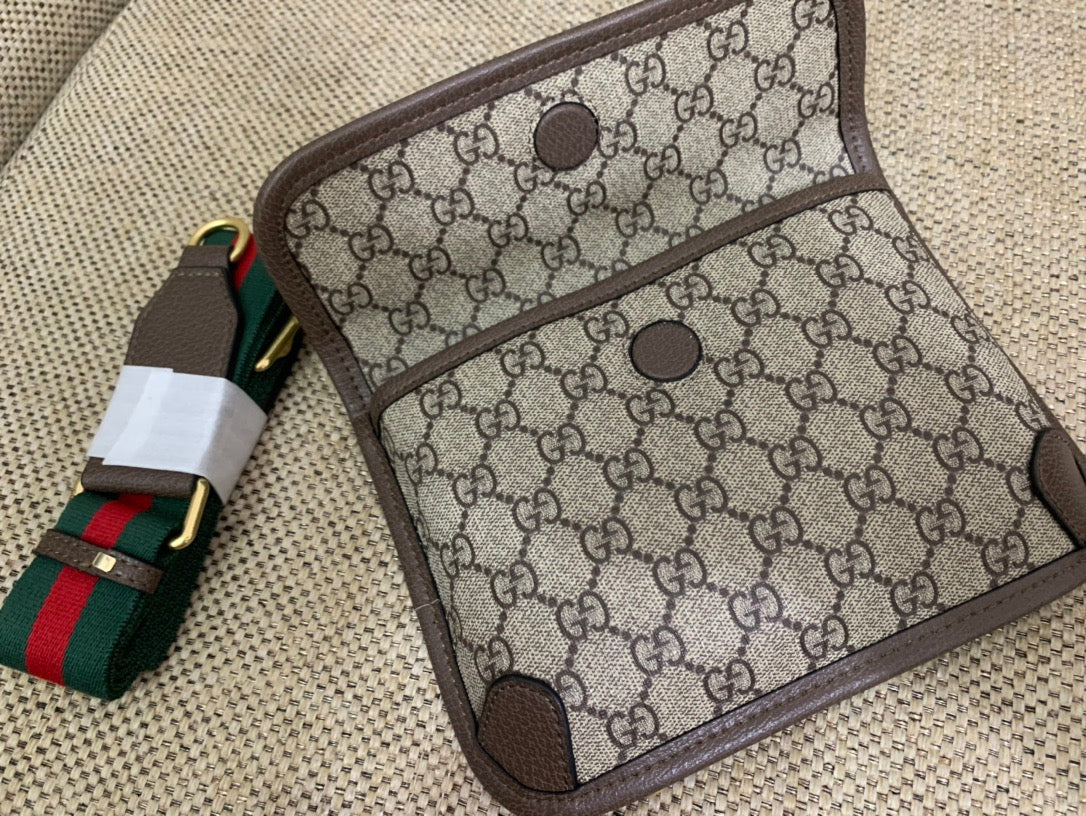 GC269   7.9x5.1x1inch