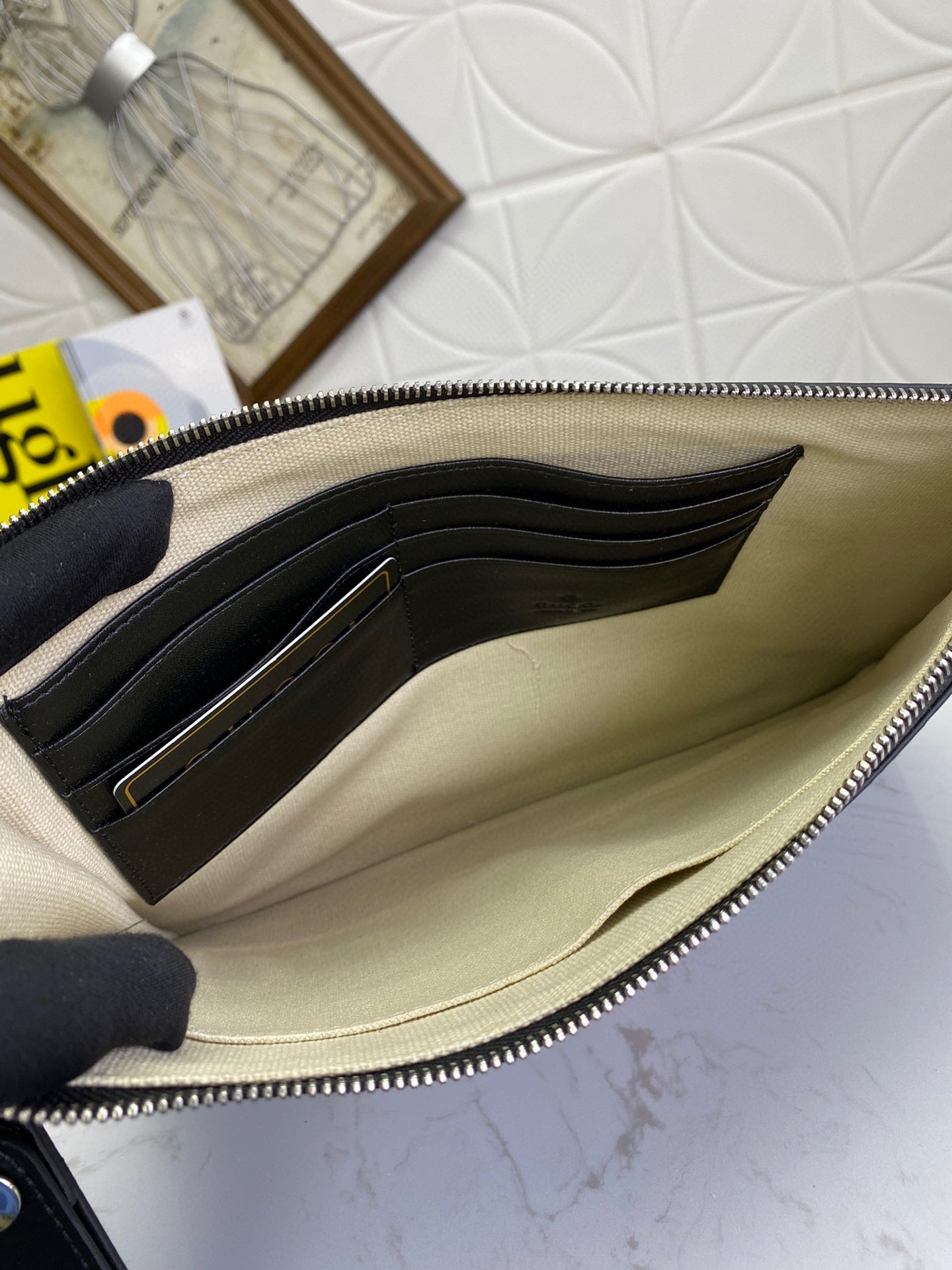 GC241  12x8.3x0.6inch