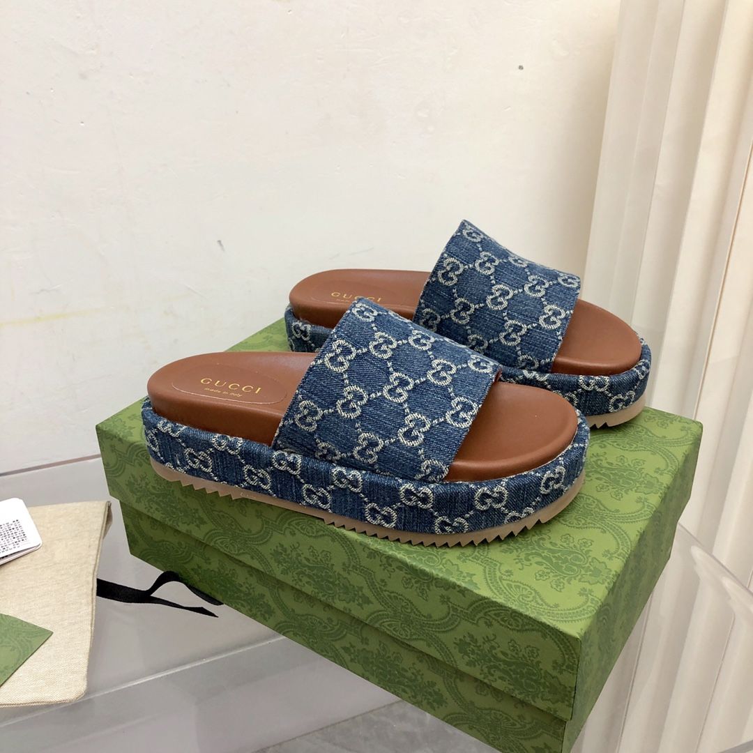 Platform Slippers With Double G Motif