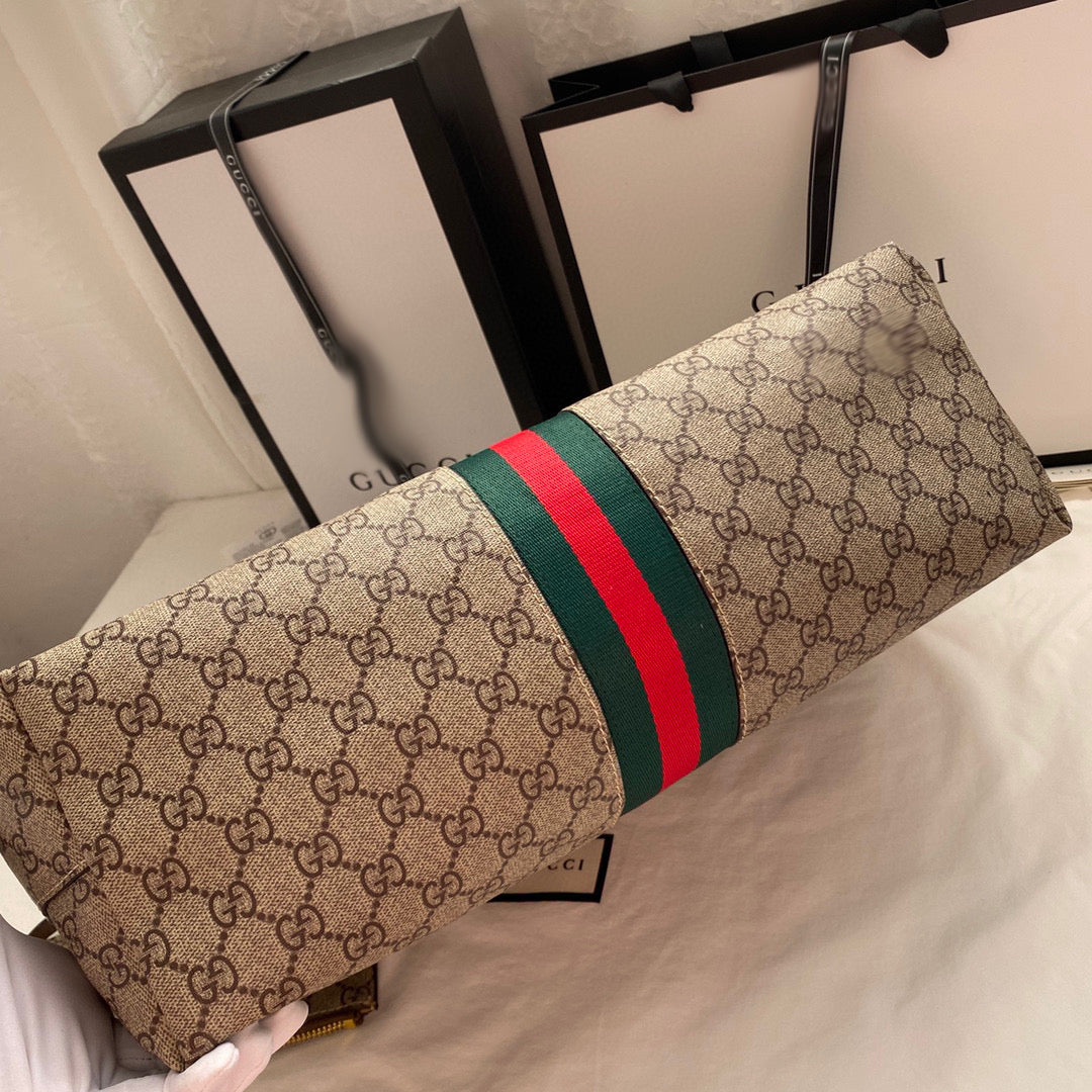 GC257  17.3x13x5.9inch