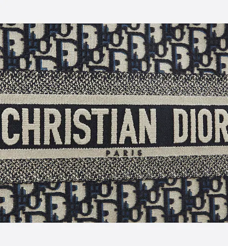 MEDIUM D BOOK TOTE Blue D Oblique Embroidery (36 x 27.5 x 16.5 cm)