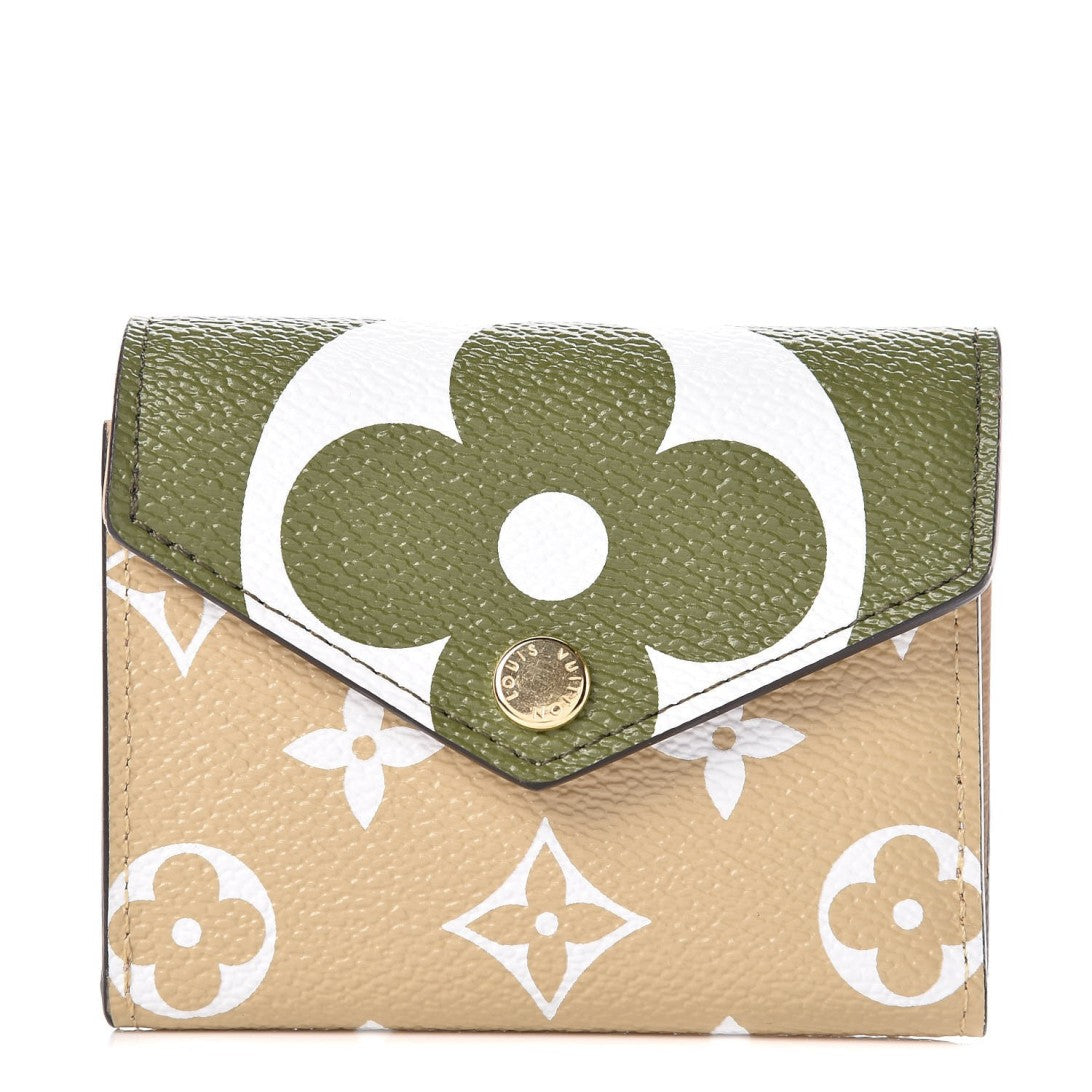 L Monogram Giant Zoe Wallet Khaki
