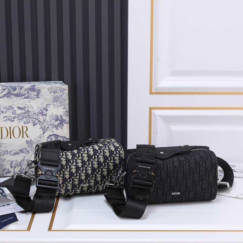 D Lingot man bag  21.5x11x12.5cm