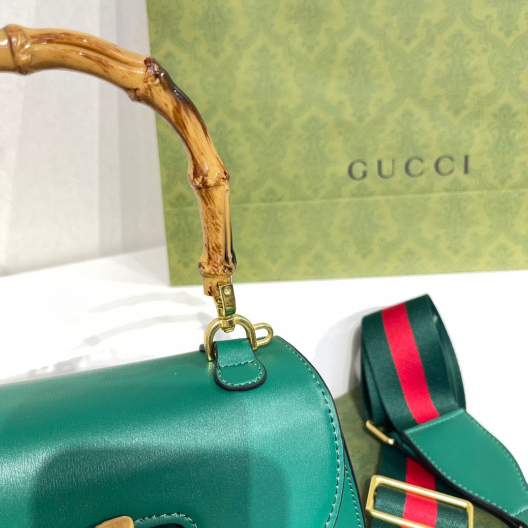 GC387   8.3x5.9x2.8inch