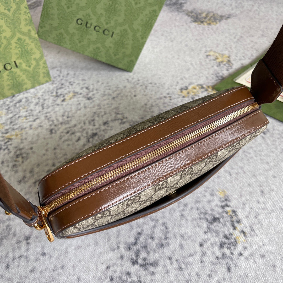 GC357  10x7.9x2.4inch