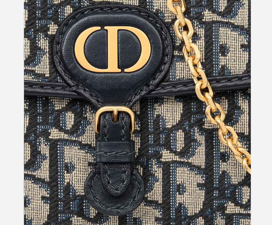 D BOBBY EAST-WEST POUCH WITH CHAIN