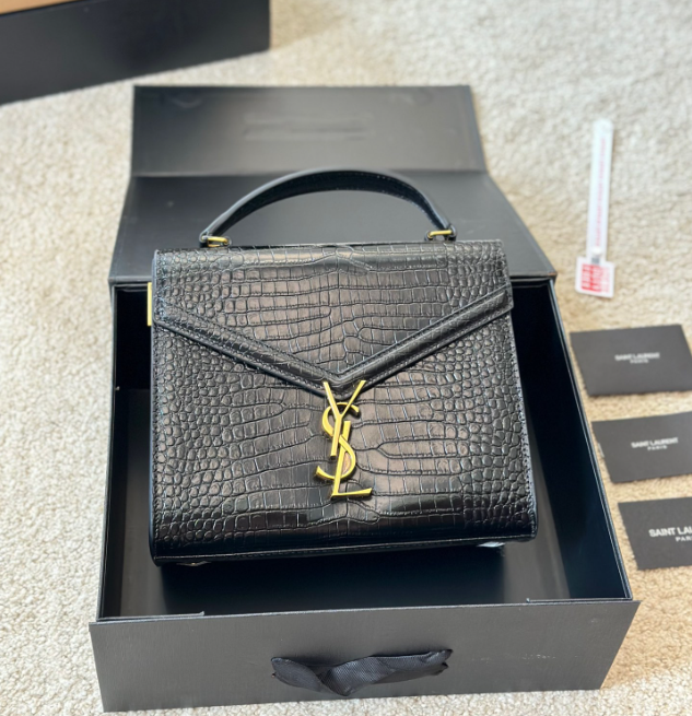 Y CASSANDRA TOP HANDLE BLACK 24 CM