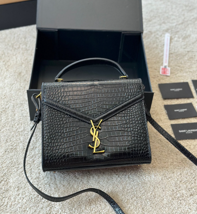 Y CASSANDRA TOP HANDLE BLACK 24 CM