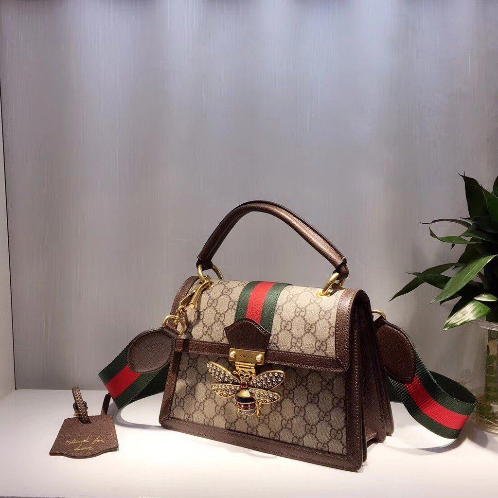 GG  476541 QueenMargaret size 25.5*17.5*13cm