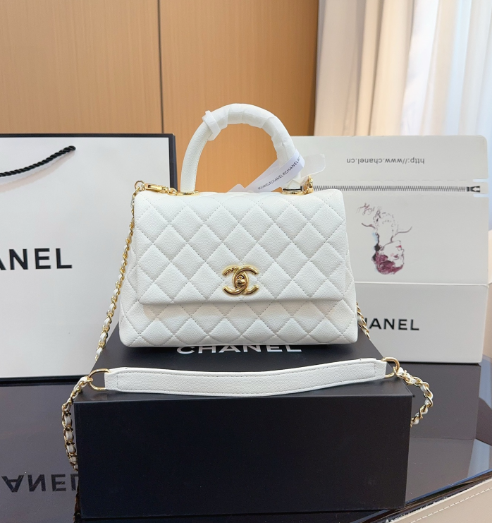 CC new arrival coco handle caviar leather size : 23*13cm