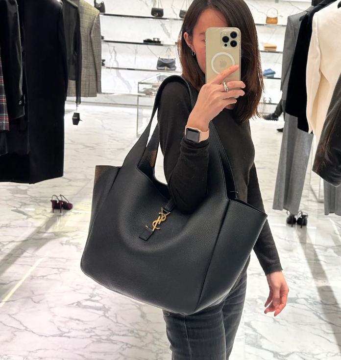 Y Leather Bea Tote Bag size: H28cm x W50cm x D18cm