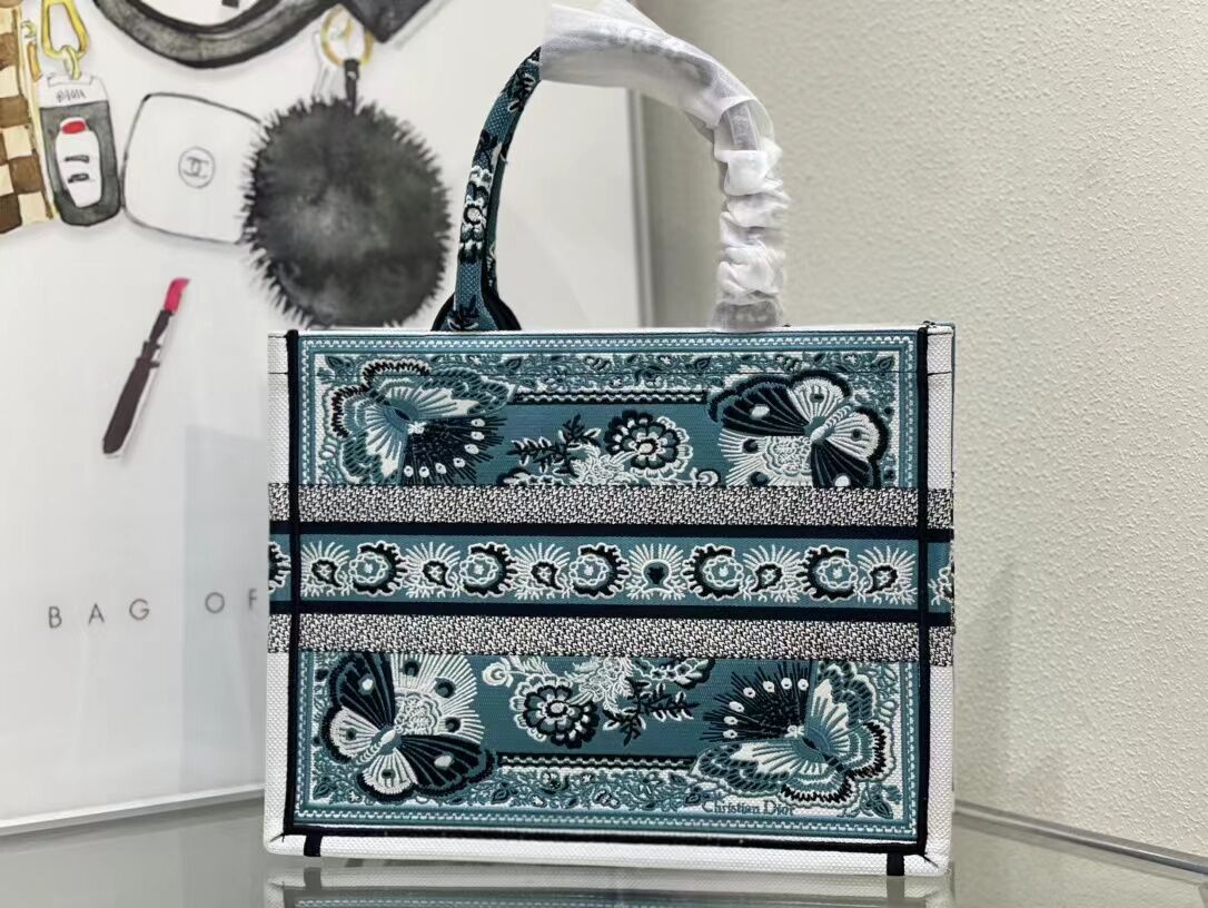 D Book Tote NEW arrival bag