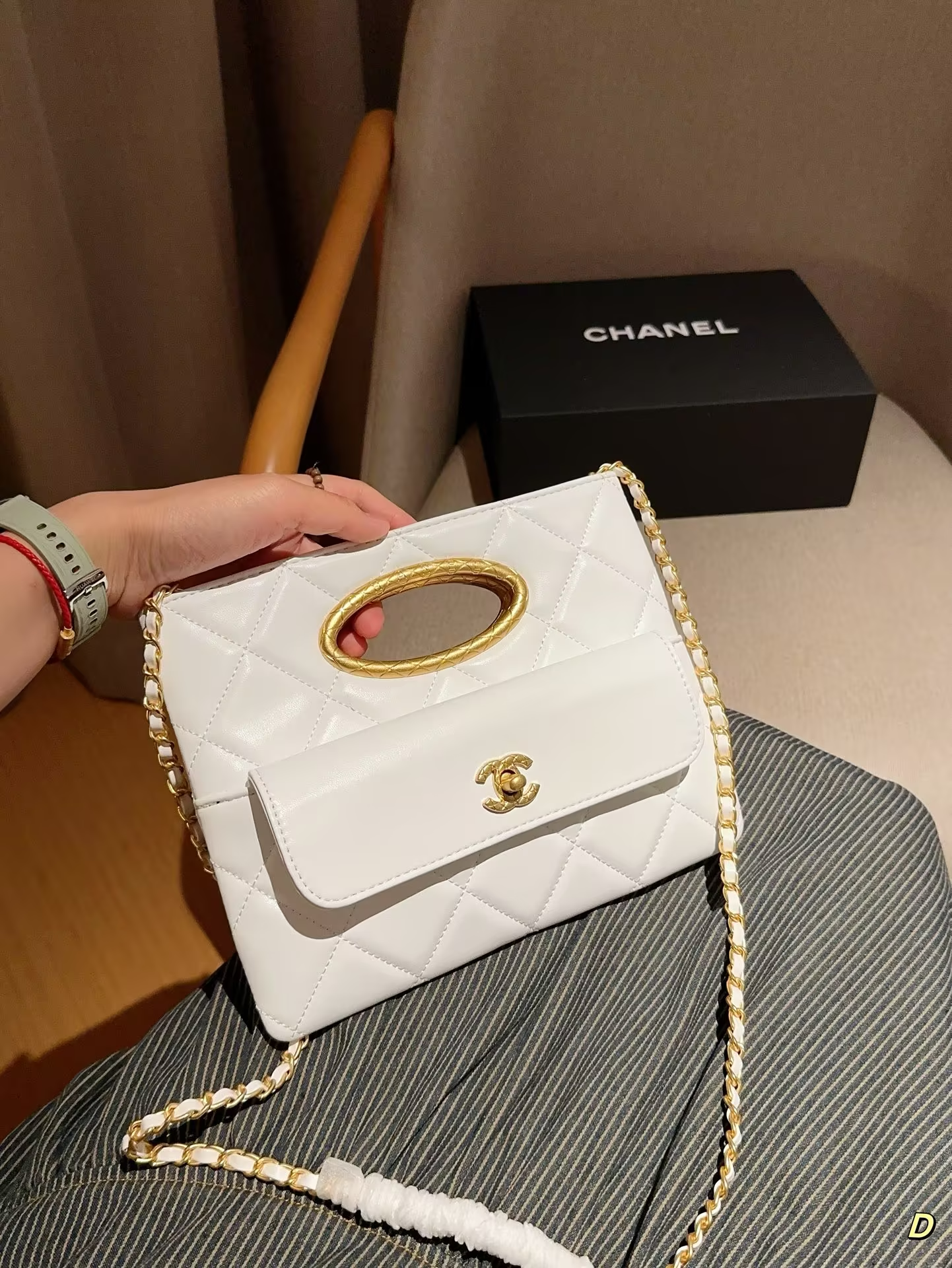 Cc new arrivl 24b bag size:25*20 cm