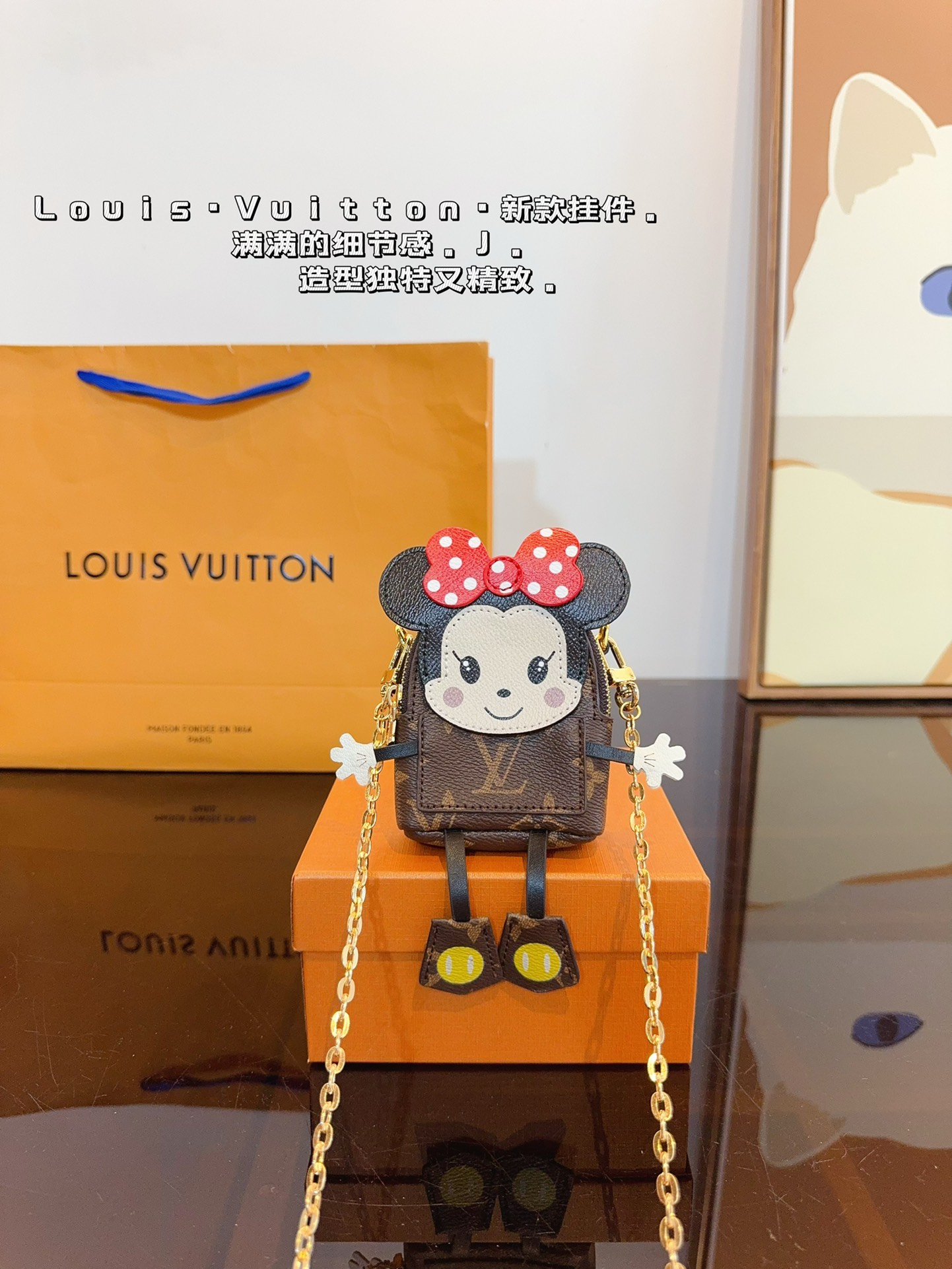 Louis new arrival wallet coin wallet size: 8*3*10 cm