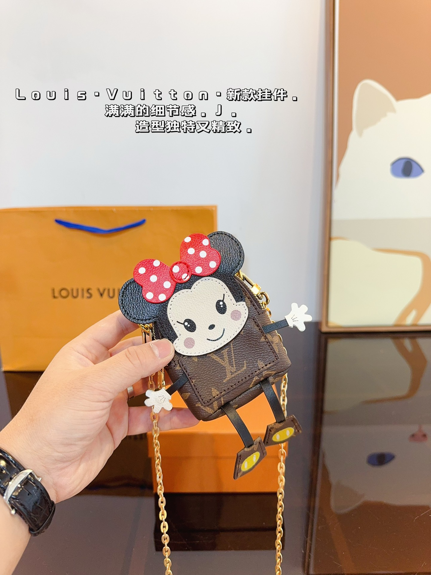 Louis new arrival wallet coin wallet size: 8*3*10 cm