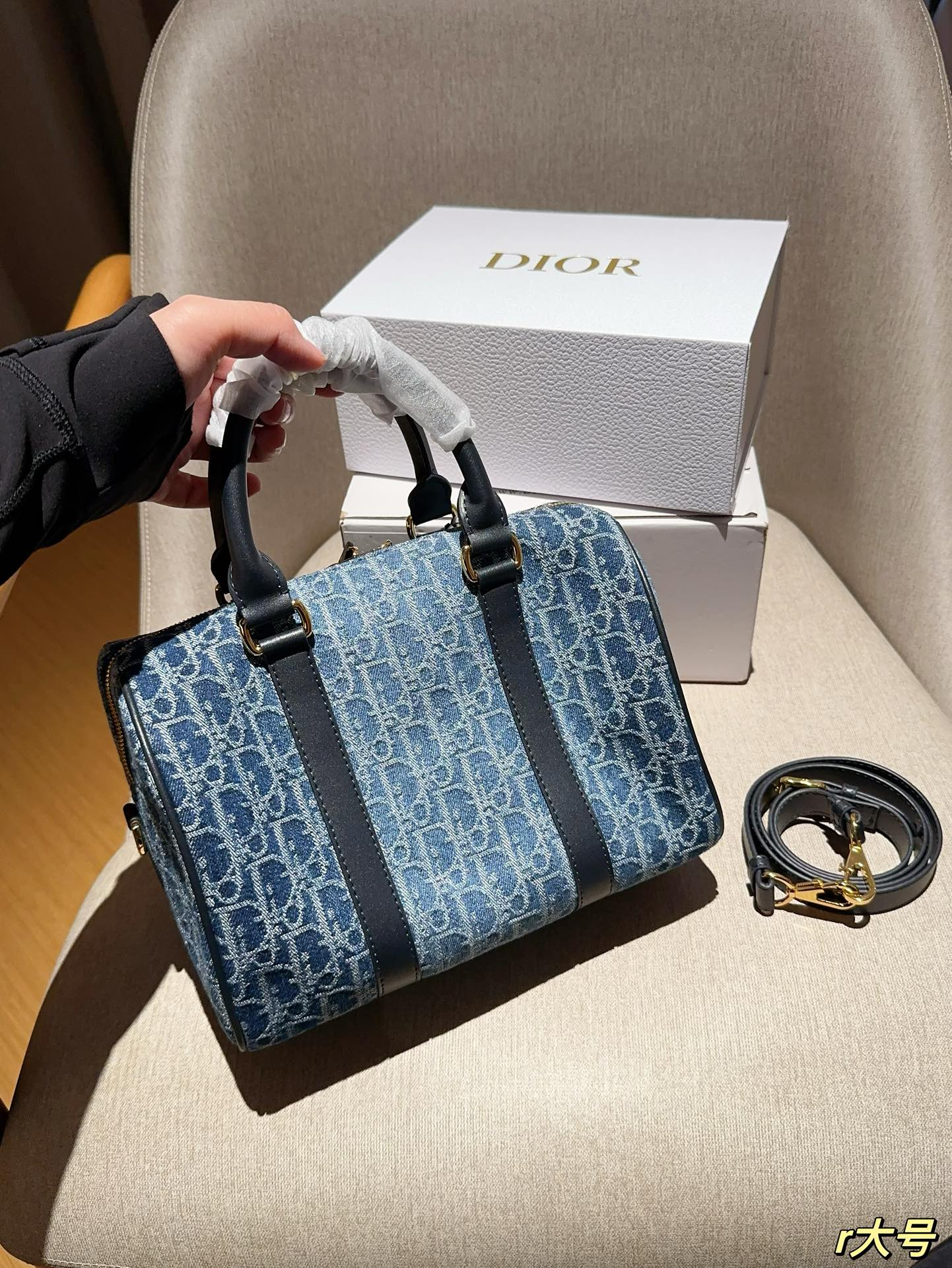 D Groove 20Denim Oblique denim bag