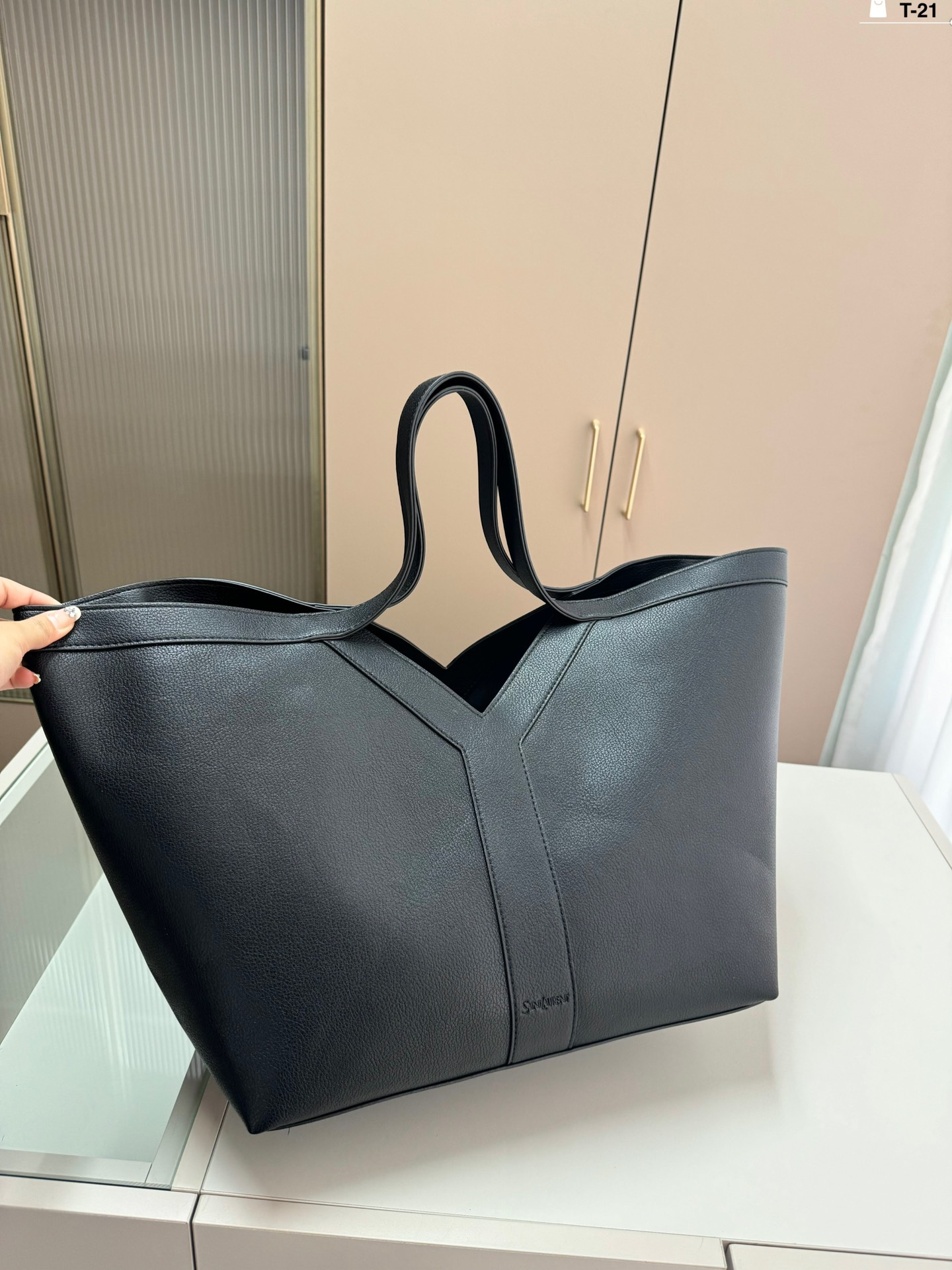 Y new arrival tote bag size: 37.22.34 cm