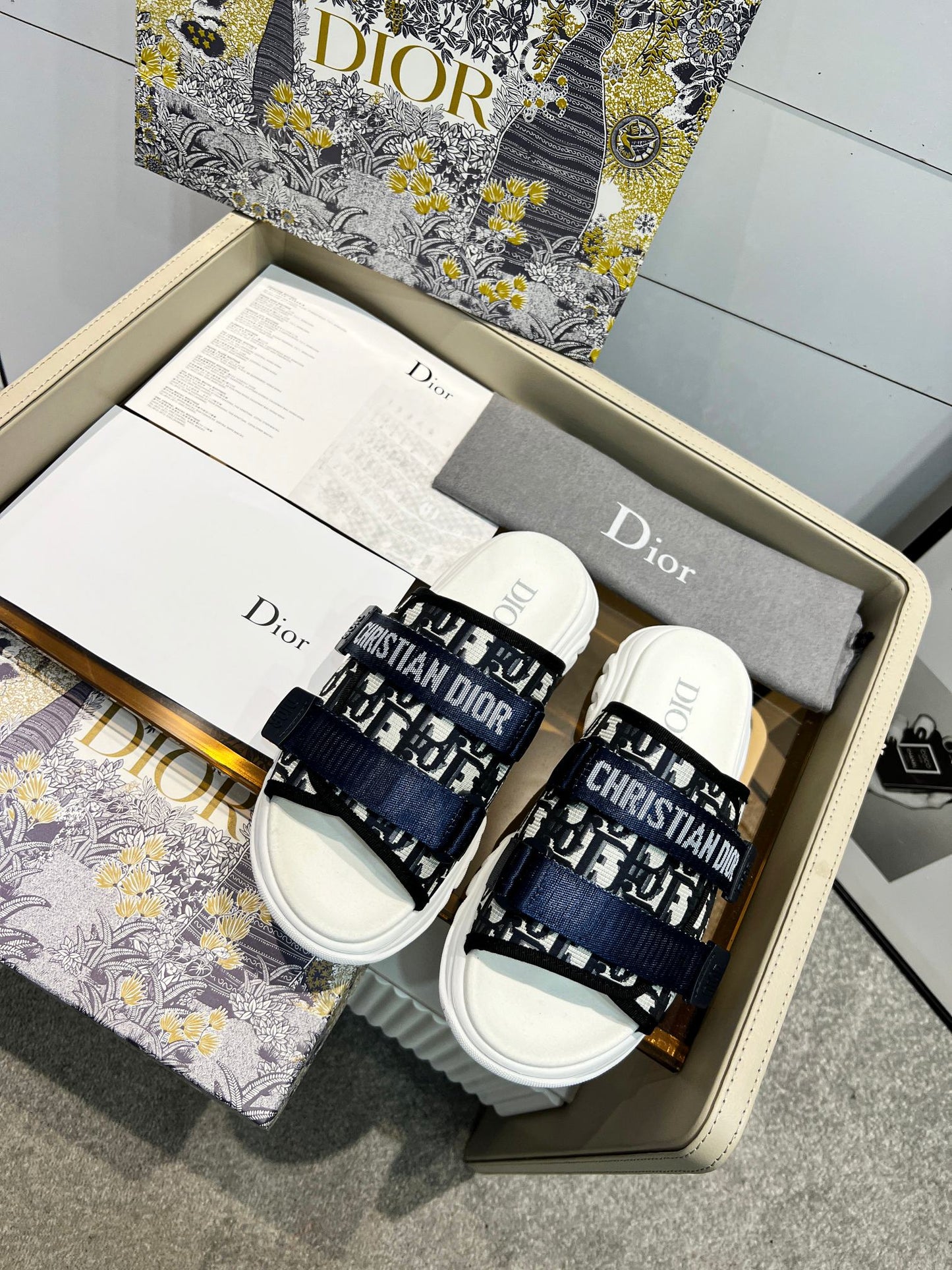 D new arrival men and women slippers heels 5 cm