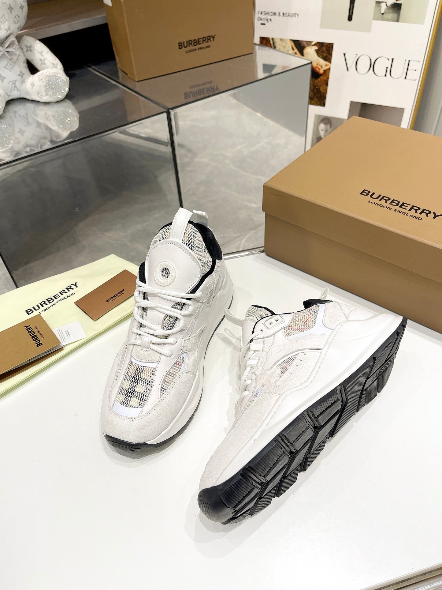 BB man and women sneakers