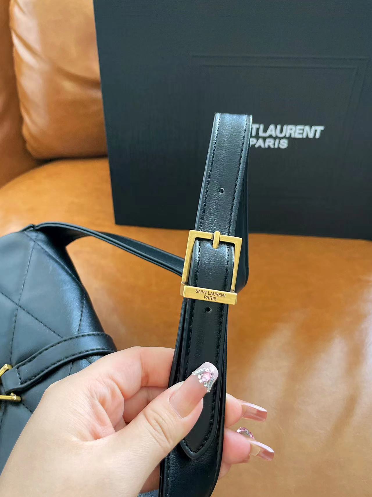 Y Le 57 Hobo Bag in Quilted Lambskin size: 27*20 cm